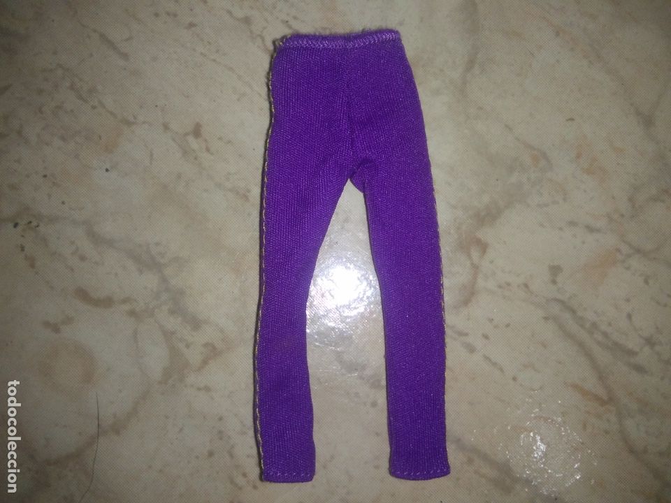 Mu&ntilde;ecas modernas: pantalon para mu&ntilde;eca bratz - Foto 2