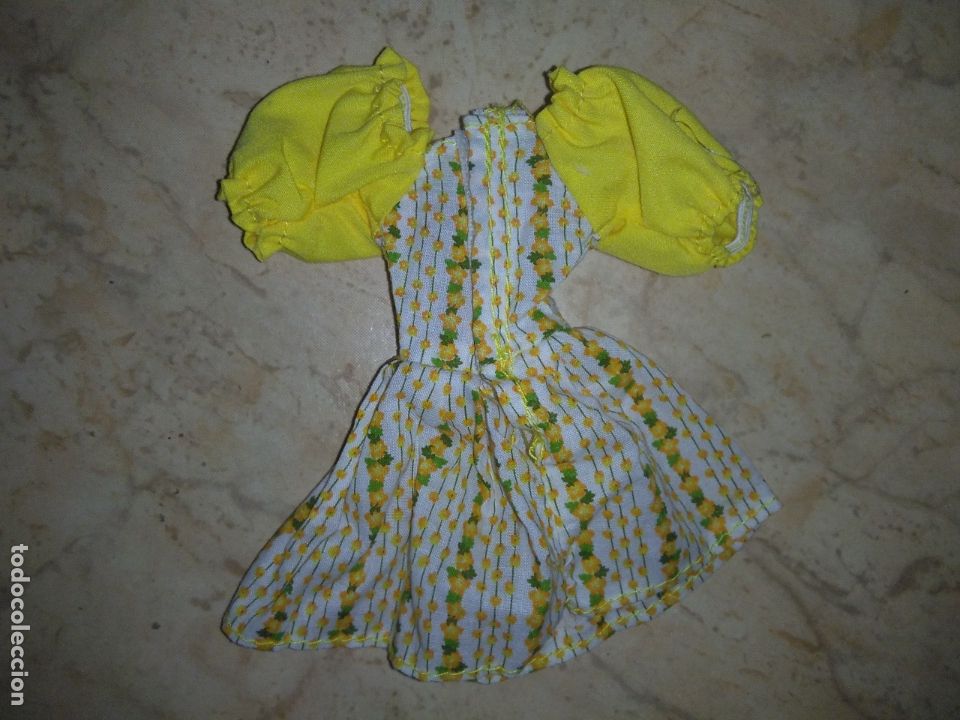 Mu&ntilde;ecas modernas: vestido para mu&ntilde;eca maniqui - Foto 2
