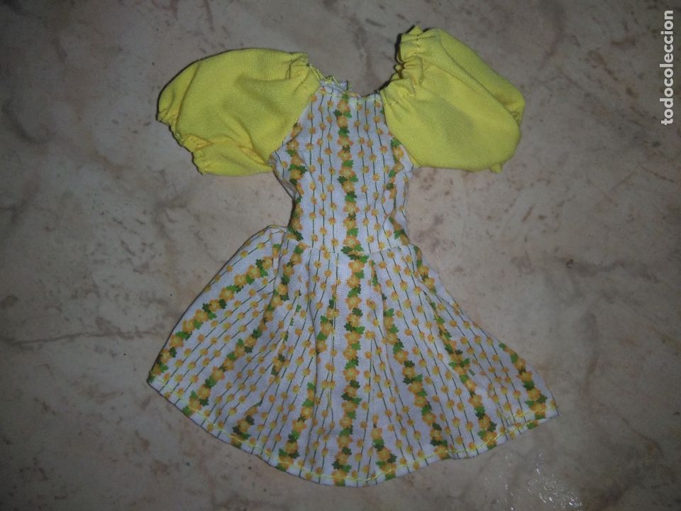 Mu&ntilde;ecas modernas: vestido para mu&ntilde;eca maniqui - Foto 1