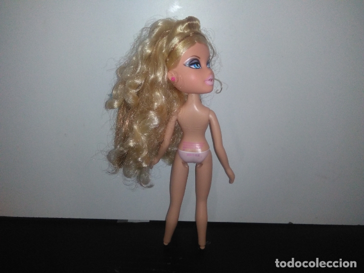 Mu&ntilde;ecas modernas: mu&ntilde;eca bratz cdd - Foto 8