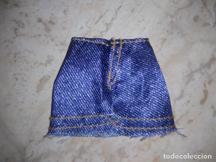 Mu&ntilde;ecas modernas: falda de mu&ntilde;eca Barbie - Foto 2