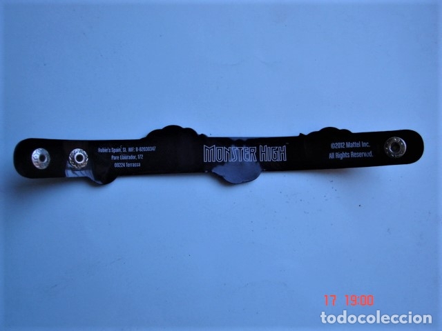 Mu&ntilde;ecas modernas: PULSERA MONSTER HIGH AJUSTABLE, DE NI&Ntilde;A. 2012 - Foto 2