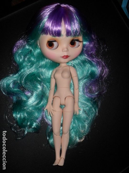 Mu&ntilde;ecas modernas: Mu&ntilde;eca articulada de 30 cm Compatible con Blythe - Foto 1