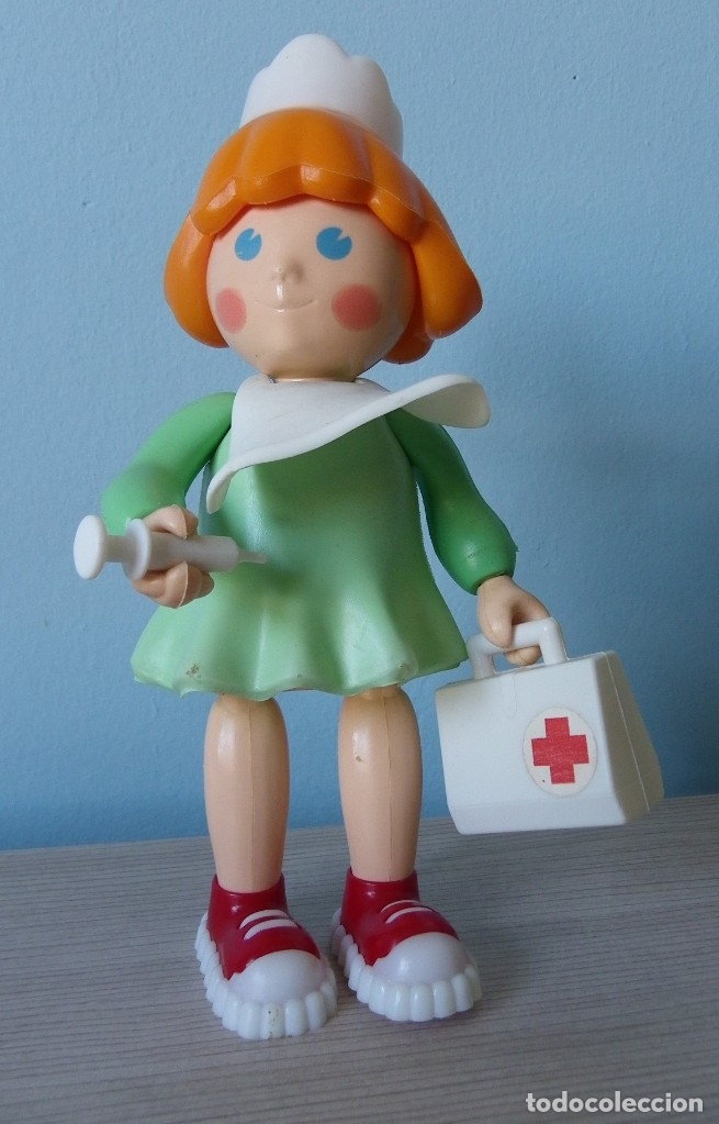 Mu&ntilde;ecas modernas: MU&Ntilde;ECA PATT ENFERMERA - Foto 1
