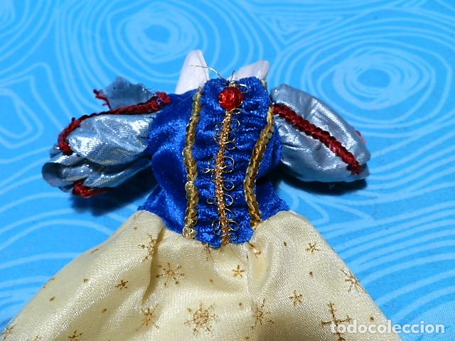 Mu&ntilde;ecas modernas: VESTIDO BLANCANIEVES DISNEY - Foto 2