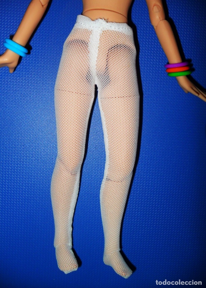 Mu&ntilde;ecas modernas: Medias Blancas mu&ntilde;eca blythe articulada - Foto 2