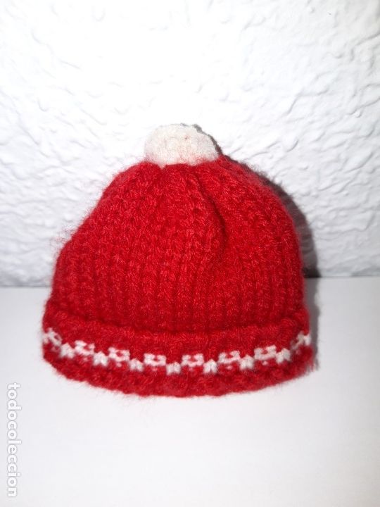 Mu&ntilde;ecas modernas: Gorro bratz - Foto 1