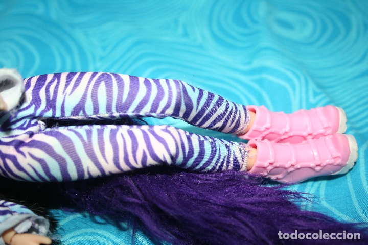 Mu&ntilde;ecas modernas: MU&Ntilde;ECA BRATZ 2001 - Foto 6