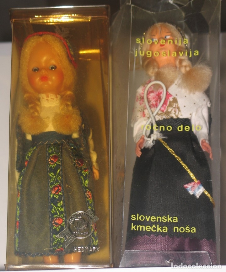 Mu&ntilde;ecas modernas: LOTE 2 MU&Ntilde;ECAS CON TRAJE T&Iacute;PICO - Foto 1