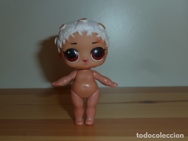 Mu&ntilde;ecas modernas: Mu&ntilde;eca LOL desnuda.. - Foto 1