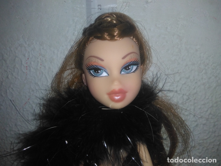 Mu&ntilde;ecas modernas: mu&ntilde;eca bratz mascarade - Foto 1