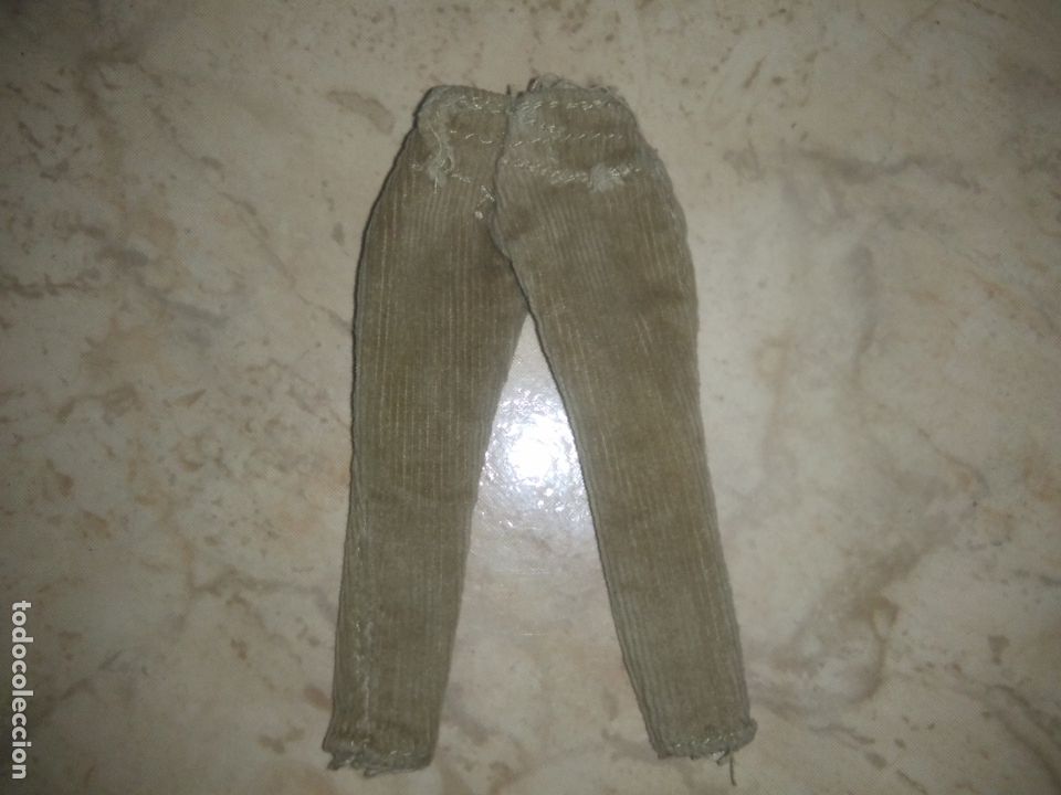 Mu&ntilde;ecas modernas: Pantal&oacute;n de mu&ntilde;eca bratz - Foto 2