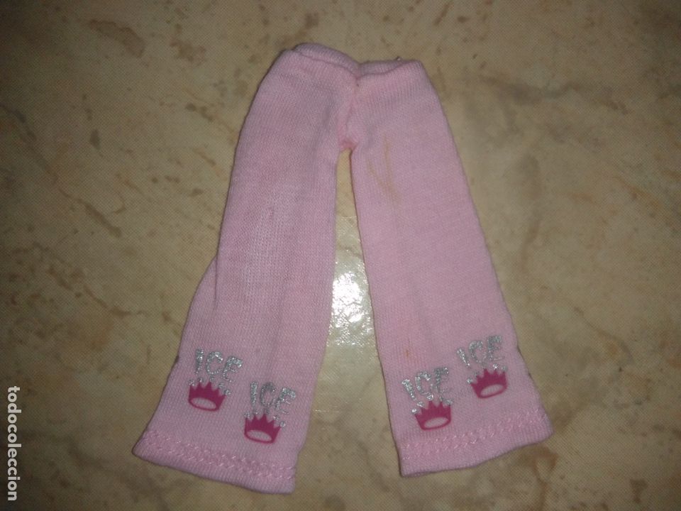 Mu&ntilde;ecas modernas: pantalon para mu&ntilde;eca bratz - Foto 2
