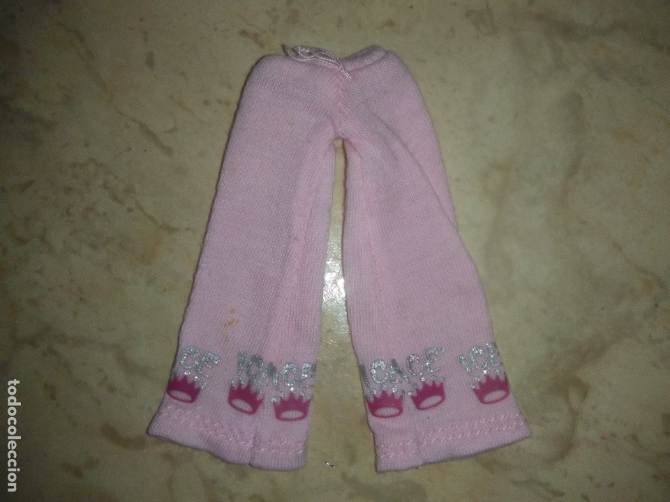 Mu&ntilde;ecas modernas: pantalon para mu&ntilde;eca bratz - Foto 1