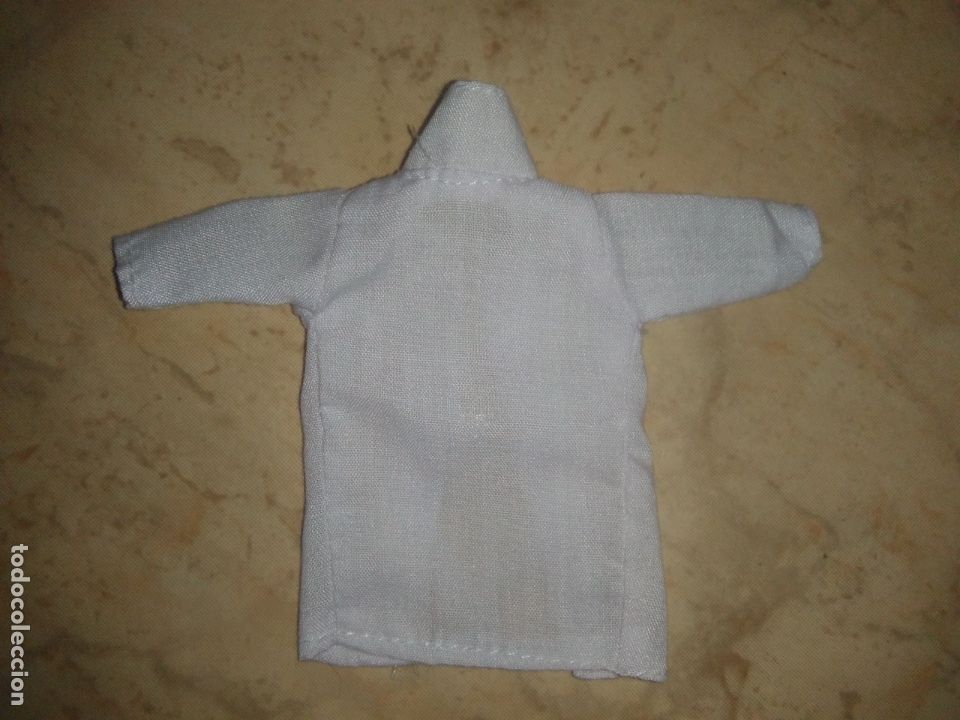Mu&ntilde;ecas modernas: Bata para mu&ntilde;eca - Foto 3