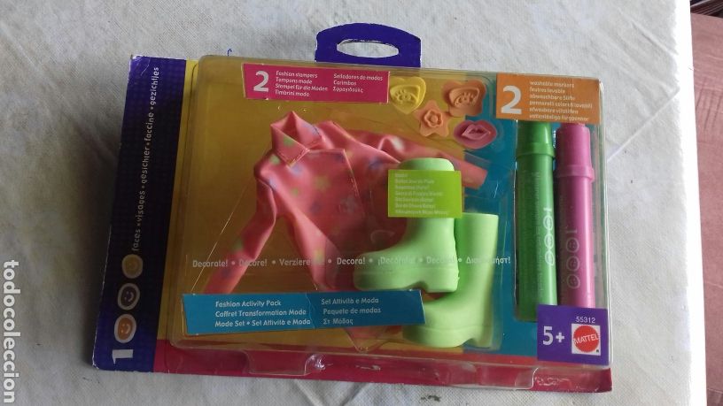 Mu&ntilde;ecas modernas: Set de moda 1000 Caras. Mattel 2001. - Foto 1