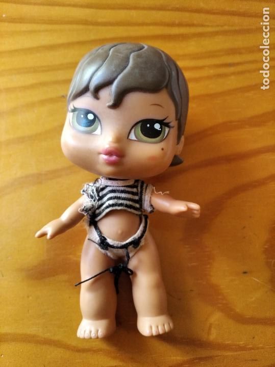 Mu&ntilde;ecas modernas: BABY BRATZ - MARCA: MGA 2004 - - Foto 1