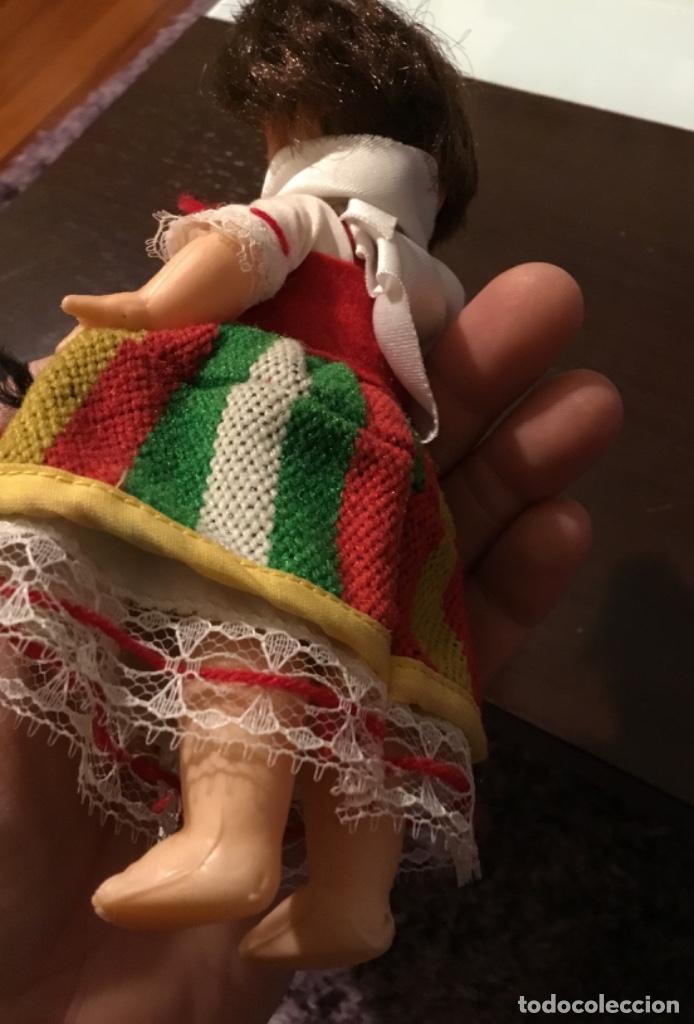 Mu&ntilde;ecas modernas: Antigua mu&ntilde;eca - Foto 3