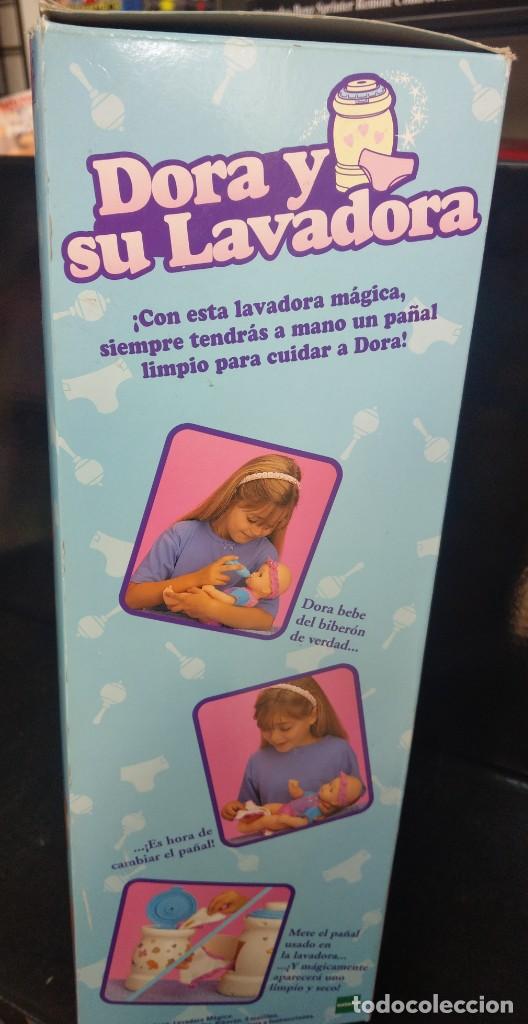 Mu&ntilde;ecas modernas: Dora. Y Su lavadora de hasbro de 1997 - Foto 3