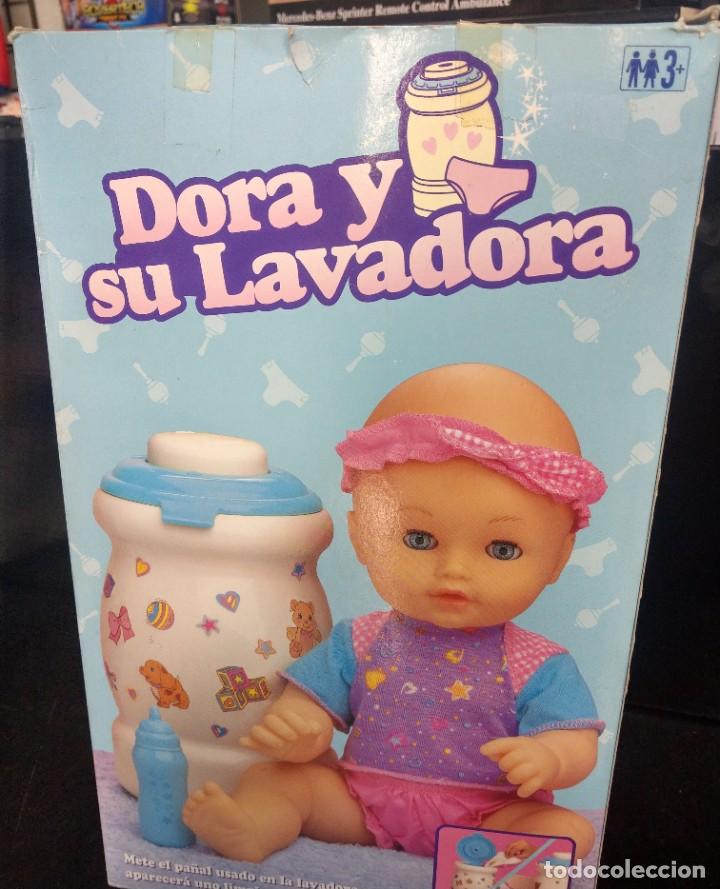 Mu&ntilde;ecas modernas: Dora. Y Su lavadora de hasbro de 1997 - Foto 4