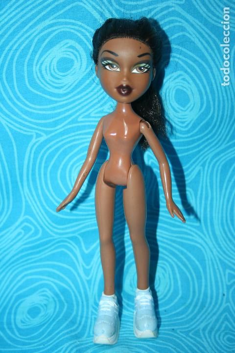 Mu&ntilde;ecas modernas: MU&Ntilde;ECA BRATZ MGA 2001 - Foto 4