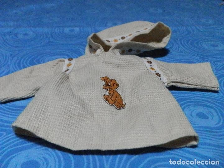 Mu&ntilde;ecas modernas: CHAQUETA SIN MARCA PARA MU&Ntilde;ECA CON CIERRE EN ESPALDA - Foto 1