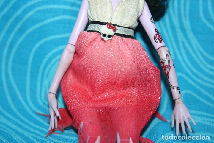 Mu&ntilde;ecas modernas: MU&Ntilde;ECA MONSTER HIGH OPERETTA 2011 - Foto 8
