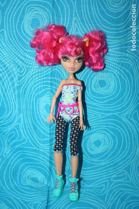 Mu&ntilde;ecas modernas: MU&Ntilde;ECA MONSTER HIGH 2011 - Foto 7