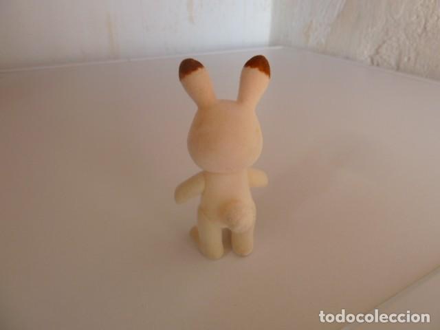 Mu&ntilde;ecas modernas: Sylvanian conejito chocolate - Foto 2