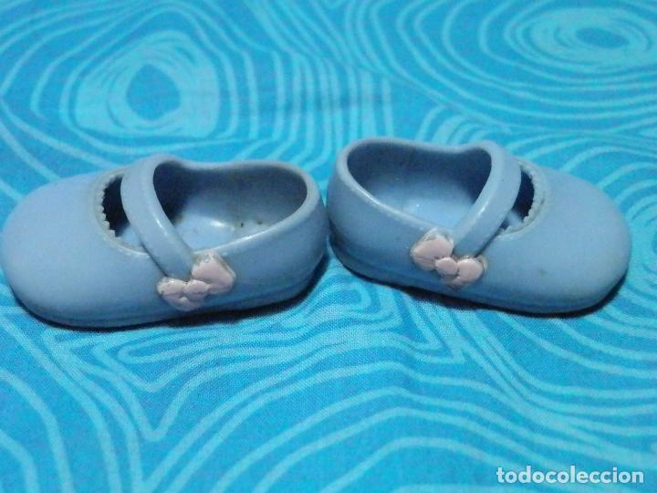 Mu&ntilde;ecas modernas: ZAPATOS DE MU&Ntilde;ECA CENICIENTA DISNEY ANIMATORS - Foto 2