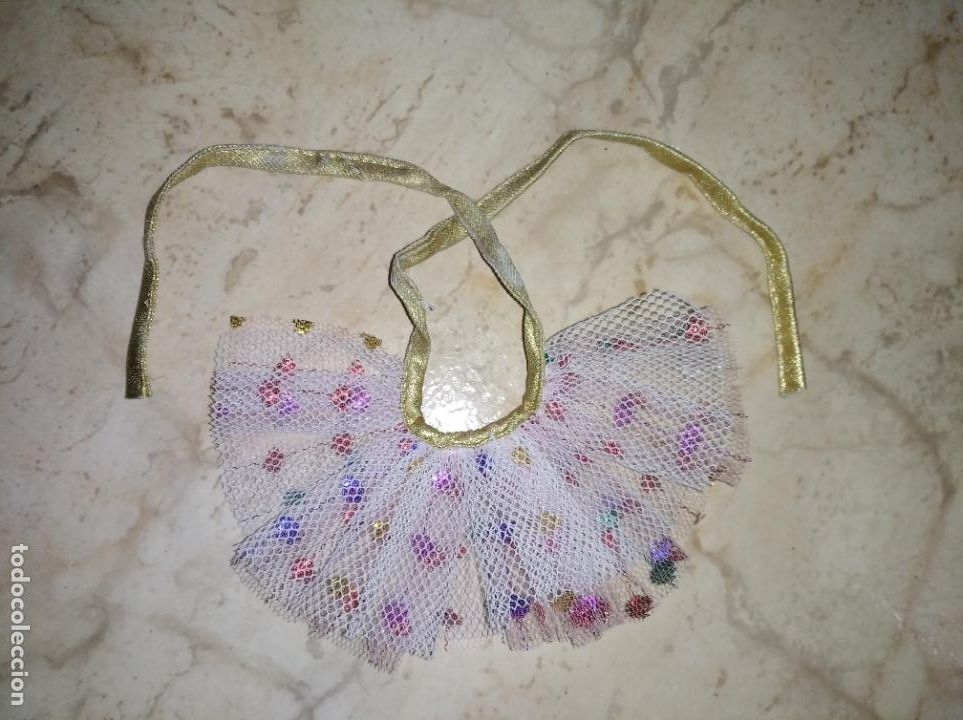 Mu&ntilde;ecas modernas: Accesorio para mu&ntilde;eca tama&ntilde;o Bratz - Foto 1