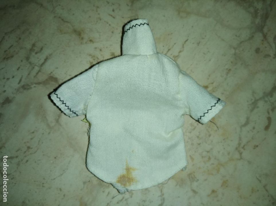 Mu&ntilde;ecas modernas: Camisa de mu&ntilde;eco bratz - Foto 3