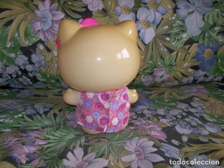Mu&ntilde;ecas modernas: MU&Ntilde;ECA HELLO KITTY GEL Y MU&Ntilde;ECA PVC - Foto 7