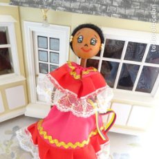 Muñecas Modernas: ARTESANIA DE COLOMBIA - ANTIGUA MUÑECA DE MADERA TRADICIONAL 