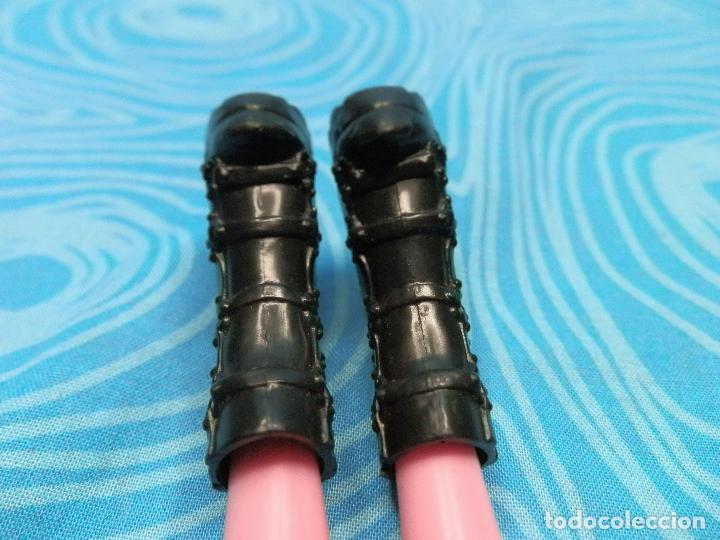 Mu&ntilde;ecas modernas: MU&Ntilde;ECA BRATZ TM MGA 2001 EN NUCA - Foto 5
