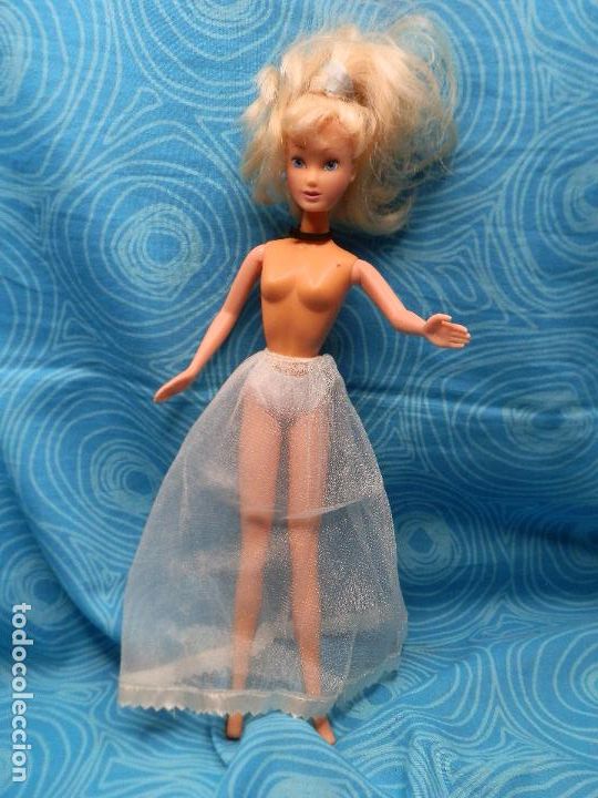 Mu&ntilde;ecas modernas: MU&Ntilde;ECA CENICIENTA DISNEY SIMBA - Foto 4