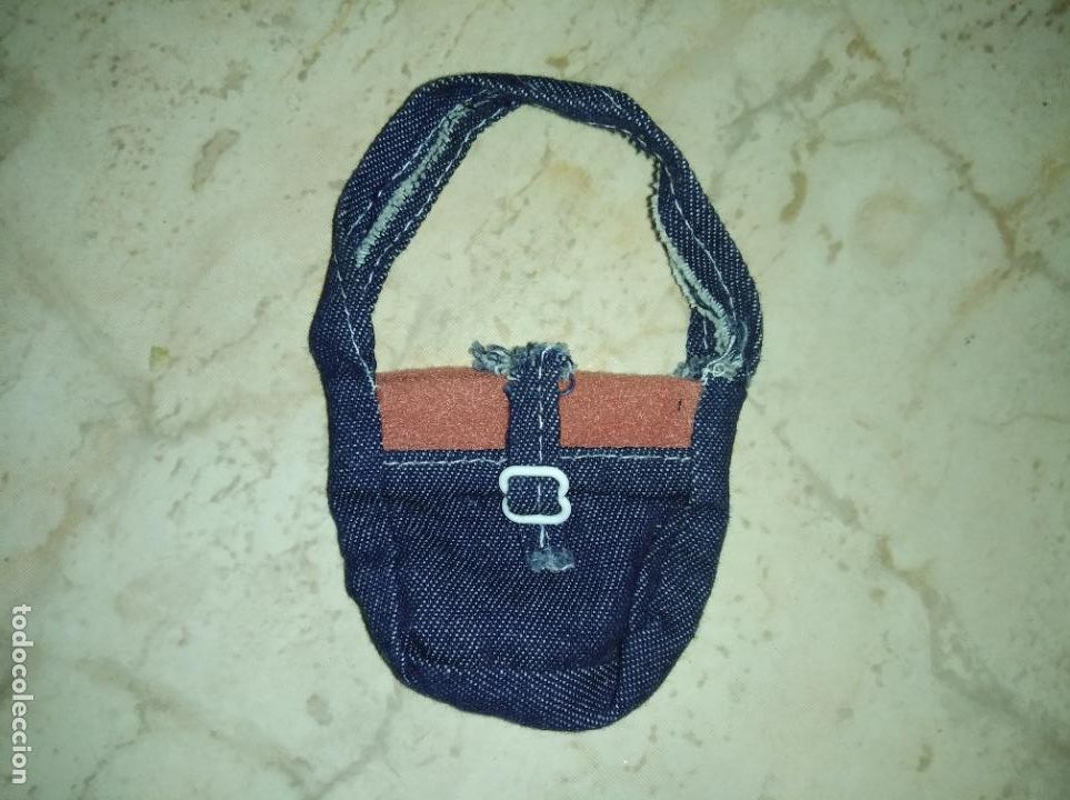 Mu&ntilde;ecas modernas: Bolso para mu&ntilde;eca Bratz - Foto 1
