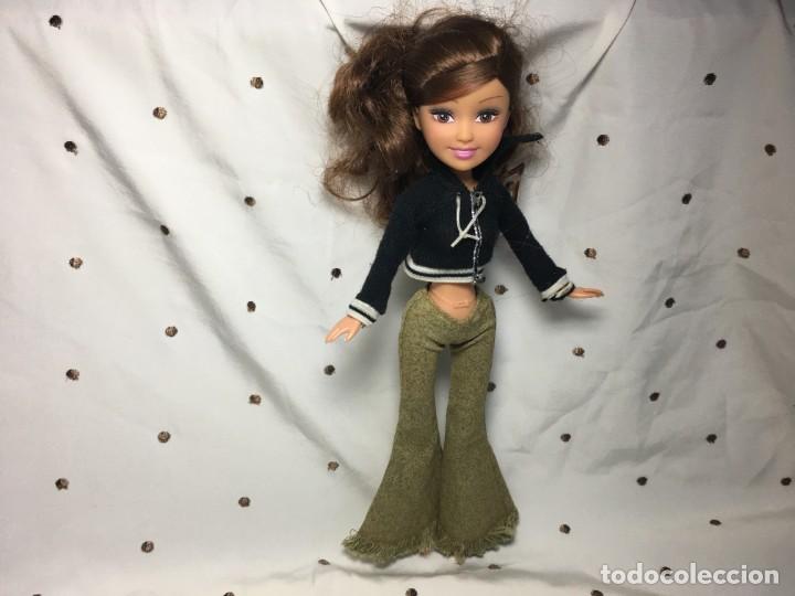 Mu&ntilde;ecas modernas: MU&Ntilde;ECA BOOTLEG BRATZ - Foto 1