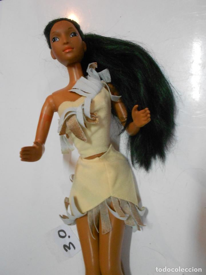 Mu&ntilde;ecas modernas: ANTIGUA MU&Ntilde;ECA POCAHONTAS - Foto 2