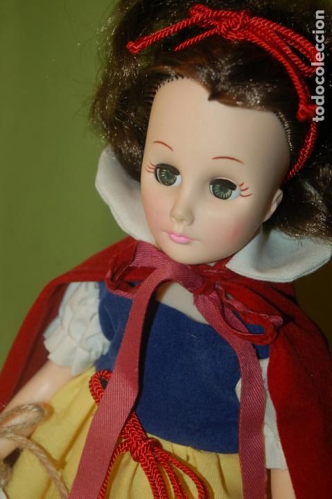 Mu&ntilde;ecas modernas: blancanieves de effanbee 1976 - Foto 1