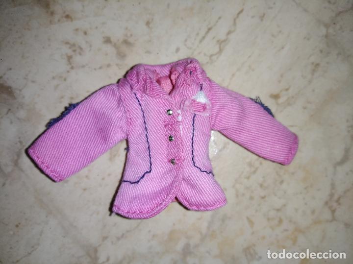 Mu&ntilde;ecas modernas: Chaqueta para mu&ntilde;eca tama&ntilde;o Bratz - Foto 1