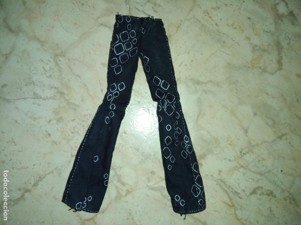 Mu&ntilde;ecas modernas: Pantalon de mu&ntilde;eco monster high - Foto 2
