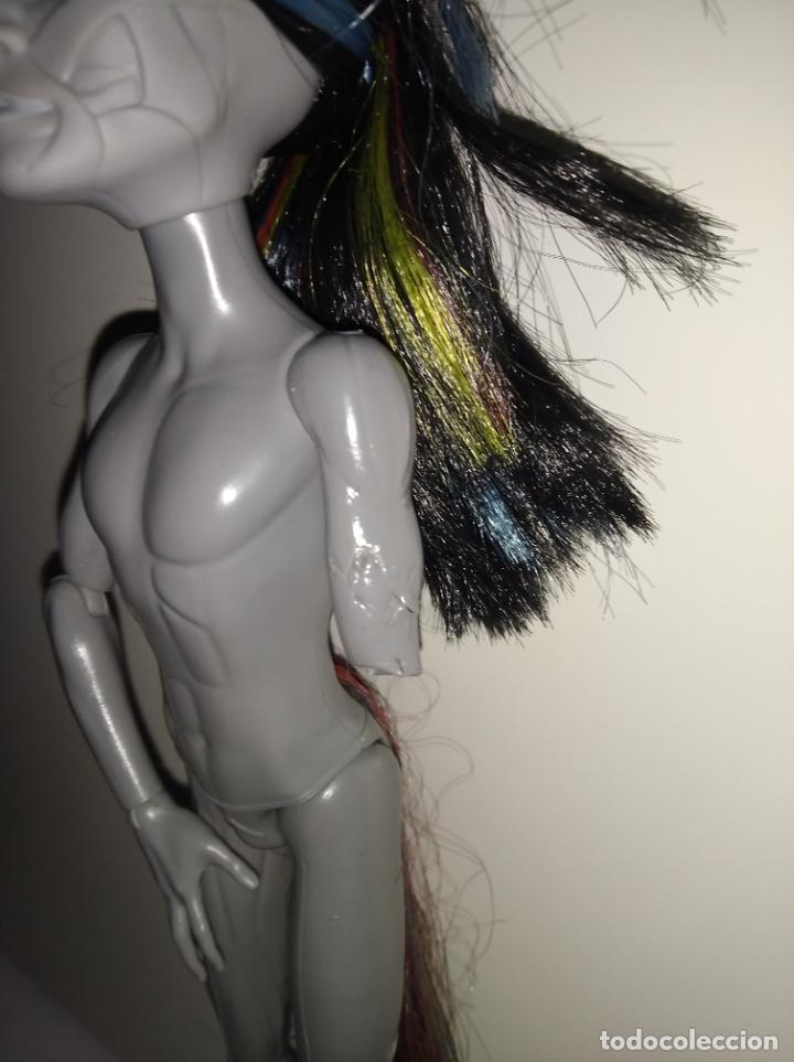 Mu&ntilde;ecas modernas: Mu&ntilde;eco Monster high - Foto 5