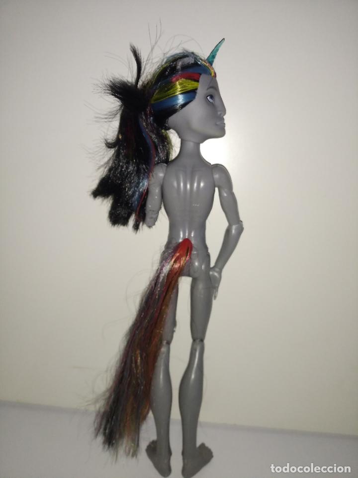 Mu&ntilde;ecas modernas: Mu&ntilde;eco Monster high - Foto 12