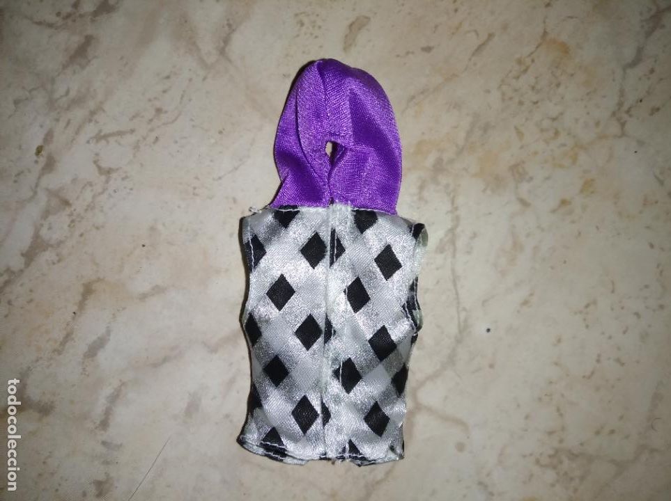 Mu&ntilde;ecas modernas: Chaleco de mu&ntilde;eco Monster high - Foto 2