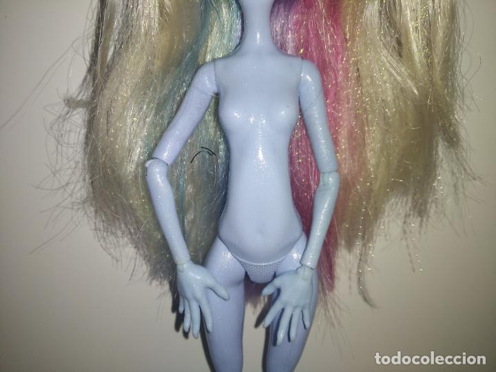 Mu&ntilde;ecas modernas: Mu&ntilde;eca Monster high - Foto 2