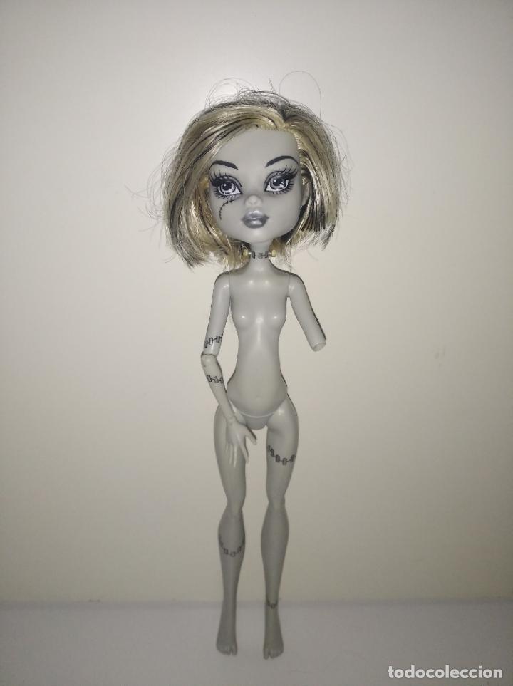 Mu&ntilde;ecas modernas: Mu&ntilde;eca Monster high Frankie - Foto 4