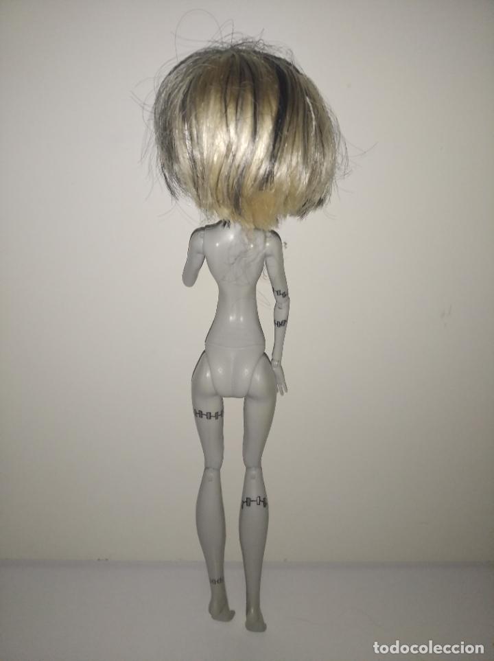 Mu&ntilde;ecas modernas: Mu&ntilde;eca Monster high Frankie - Foto 5