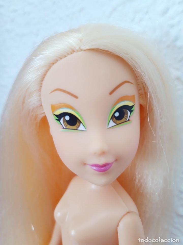 Mu&ntilde;ecas modernas: Mu&ntilde;eca Winx Club Stella - Foto 1