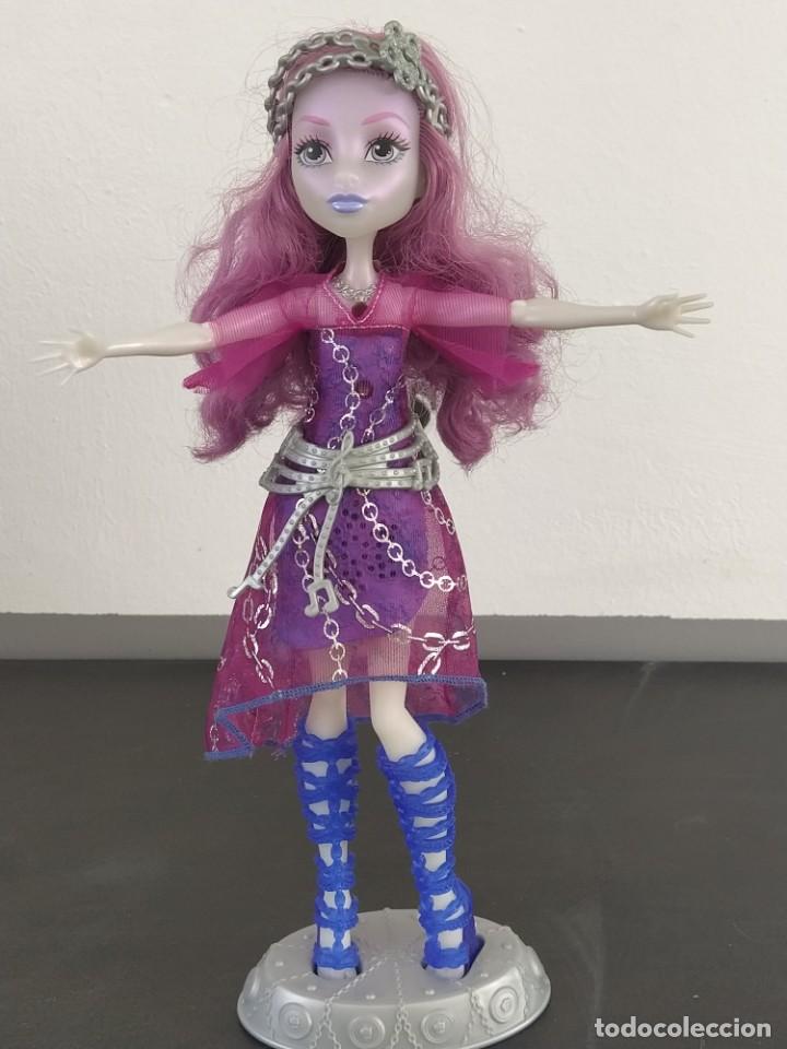 Bonecas Monster High Dance the Fright Away Draculaura e Moanica